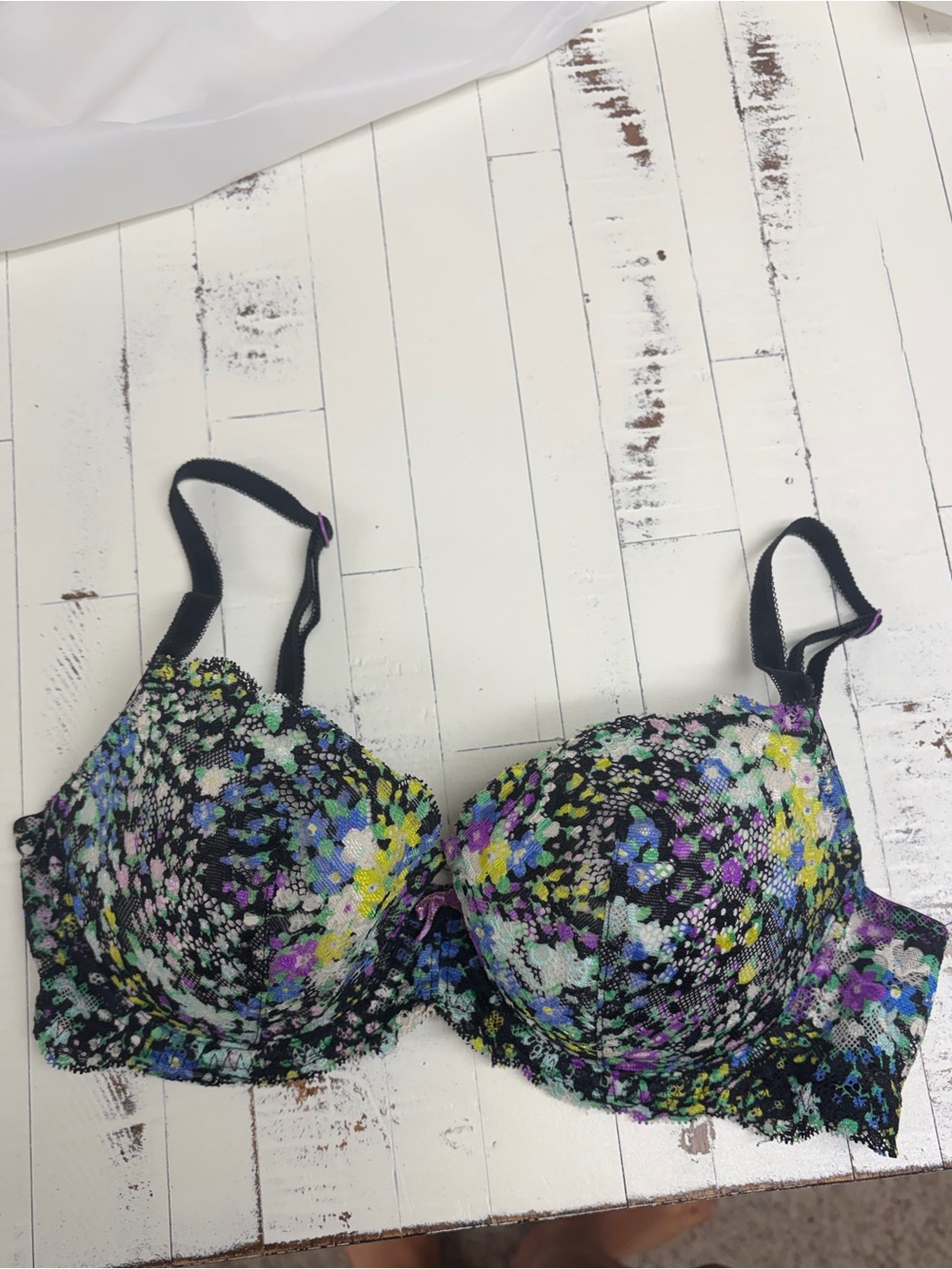 Victoria secret floral lace dream angels lined Demi bra